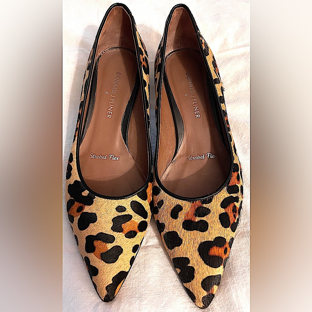 Donald J Pliner Leather Leopard Print Kitten Heels, Almost New, Made in Spain